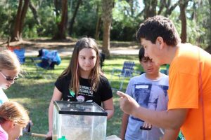 lifestyle learning outdoors and exploring nature
