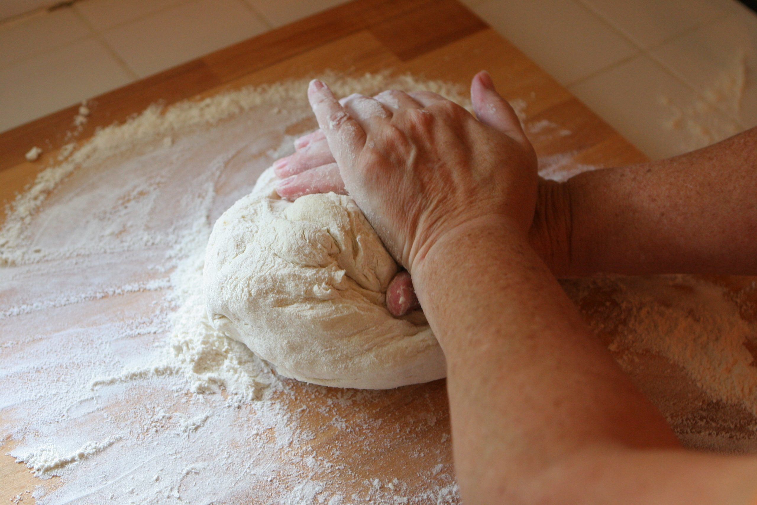 how to make honey whole wheat bread at home